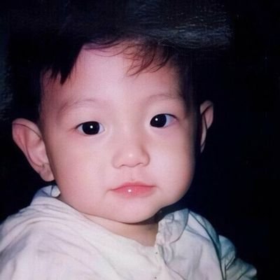 EXO - L 100% @weareoneEXO
รักน้องแบค @B_hundred_Hyun 💋💋