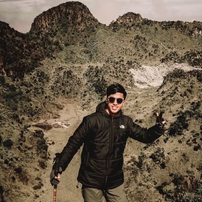 Ajiwahyudinsyah's profile picture. Sekedar menuangkan apa yg ada dipikiran. 
Isinya bukan hanya kamu aja ko.