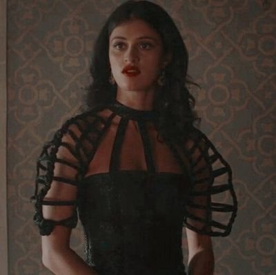my name is Yennefer of Vengerberg I'm a sorceress of magic I'm very powerful too using my magic I am the royal mage of @DanyMistress