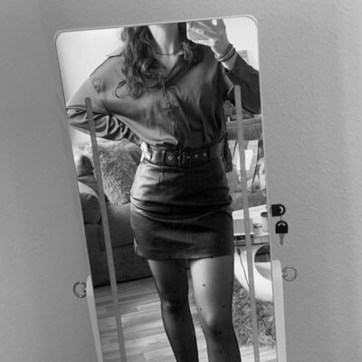 SweetnessToGo's profile picture. 🖤