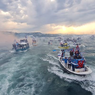 Memleket meselelerine oy verdiği partinin penceresinden değil objektiflik, hakkaniyet ve adalet penceresinden bakılır. . .