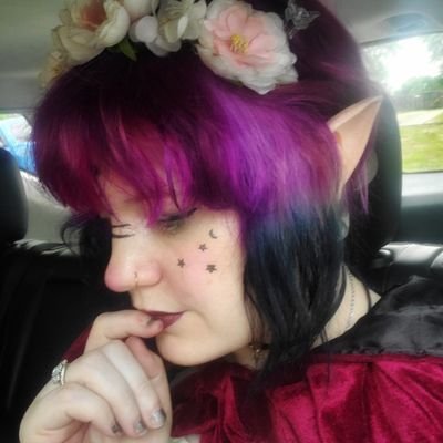 Eclectic pagan witch. paranormal investigator, multiple forms of divination! $caffeineconjurings
https://t.co/ULsfvPVzSG…