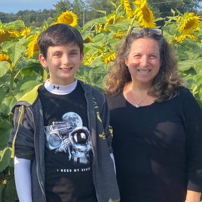 Parent Advocate: Complex/Chronic/Rare Diseases. Designer, Mom, Wife. Not medical pro, solving mysteries nevertheless EDS SFPN POTS MCAD mTBIs & https://t.co/nDr2C8PEwr