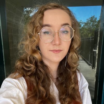 fern / anneliese | 28 | english teacher | @swenglishclass co-host | radical hope ✡️🏳️🌈