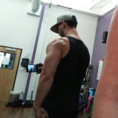 M_O_B_R6's profile picture. 