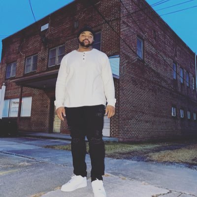 cchriss_g's profile picture. 