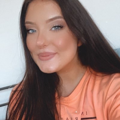 _katiehibbert's profile picture. 