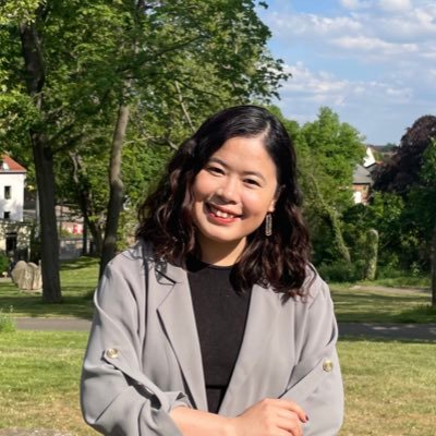 Vietnamese, Assistant Professor @IWH_Halle and @UniJena, PhD from @UniofNottingham, Nerdy Financial Economist, Coffee Addict, and Part-time Artist 👩‍🎨