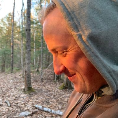 dwobbsy's profile picture. seed worker. he/him. @DSA_Maine 🖤❤️🍄🌱✨