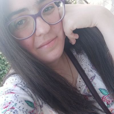andymm98's profile picture. Técnica Superior de Igualdad de Género💜.
Politóloga📚
La Oreja de Van Gogh🧜‍♀️. 
Tanxugueiras🥁. 
Rozalén🌻. 
26🏍