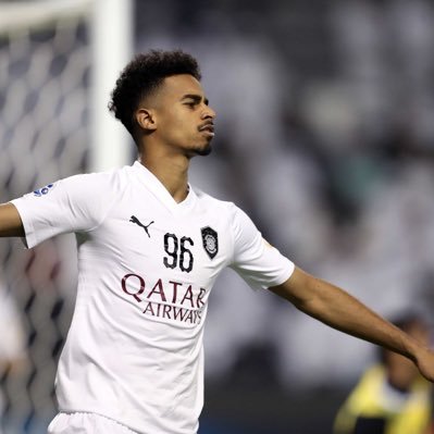 لحد يتحداني لحد ... انا نادي السد أنا البحر كله ... أنا الجزر والمد 🖤🖤