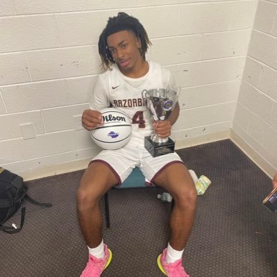 2022 cross creek high school- 6’0 175 lb guard- 3.0 GPA- email: dayshawnadams42@gmail.com- Head coach- Coach Lawerence Kelly-KellyLa@Richmond.K12.GA.US