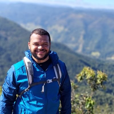 DevOps consultant, Developer for vocation, addicted to technology , father and living in the better moment of the world.