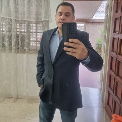 PANTERA Cowboys from hell,
En la Ciudad de la Furia....
ORGULLOSO DE SER VENEZOLANO, Como el Libertador, DR. JM Vargas, Dr. F Moran y pare de contar...