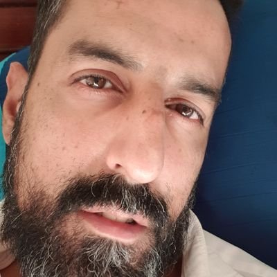 SarmadKashmir's profile picture. existing like a tree
dreaming like a poem.