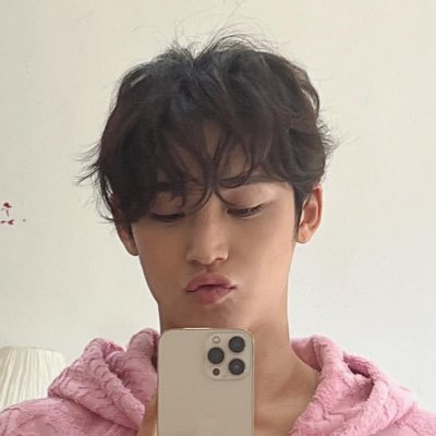 2n 💎 / 왕짱강아쥐 사랑해 ･̀Ⱉ･́ ♡̷̷̷