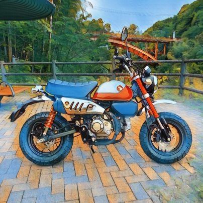 車とバイクが好きです。