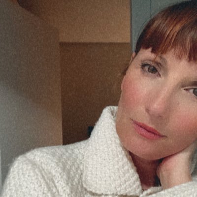 Pam300's profile picture. Meno male che ci sono io con me