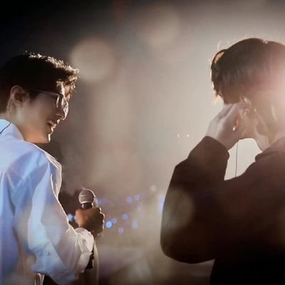 รักการถ่ายรูป ทาสแมว
#WangYibo #王一博 #XiaoZhan #肖战 
#อี้จ้าน #ป๋อจ้าน #วั่งเซี่ยน #หวังเซียว 
#yizhan  #彼得潘 
#博君一肖 รอยยิ้มของอี้ป๋อ  #bjyxszd