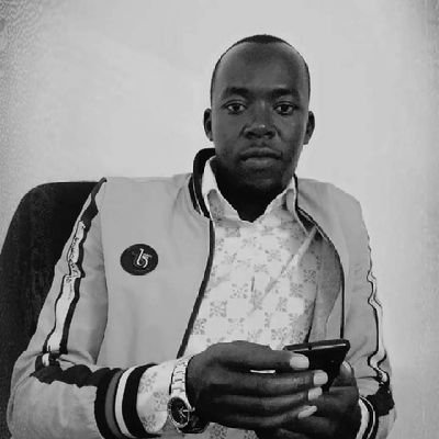 hillaryboit_s's profile picture. free Frank and fair.