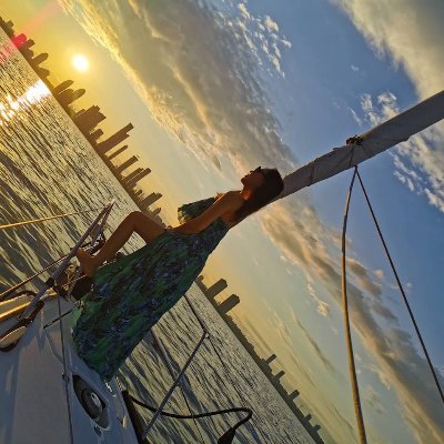 Entrepreneur,foodie,travel lover
Follow me, let me show you the beauty and food of the world