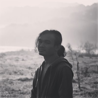 gung_dani's profile picture. unimportant things is here