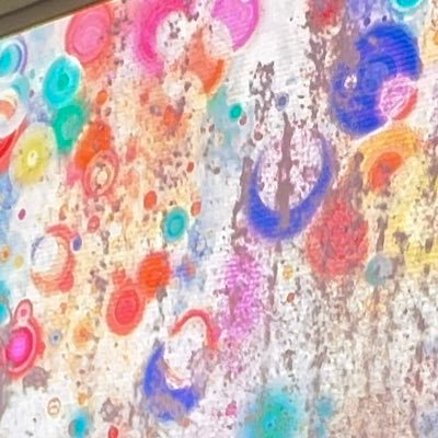 AetOSh8V0UDhjwg's profile picture. フルタイム共働きです🏫