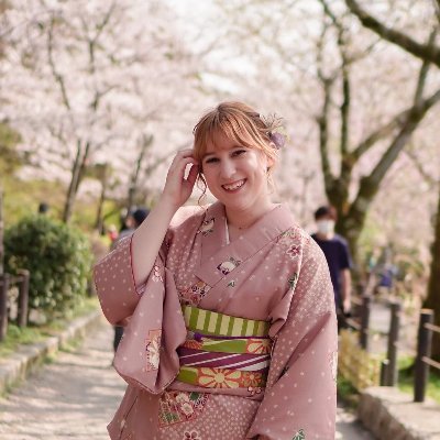 tokyo-based mochi lover and creative 👩‍💻🇯🇵