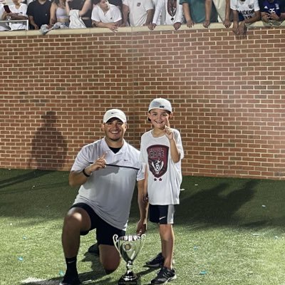 coachholguin23's profile picture. Husband, Father  #2021 #2022 #BACKTOBACK 💍