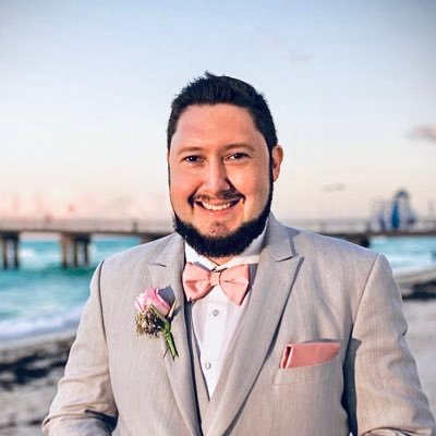 RahmiCemen's profile picture. The most boring Twitter account.