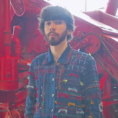 It's annoying, it's weird, it's funny, it's silly, it's tongue in cheek.
Composer/artist based in Glasgow.