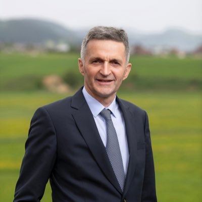 Vice Président à Département du Doubs
Maire de Frasne 
Agriculteur à GAEC des Lancieux