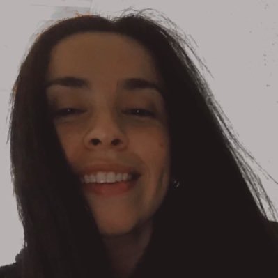 PiaLore11's profile picture. 