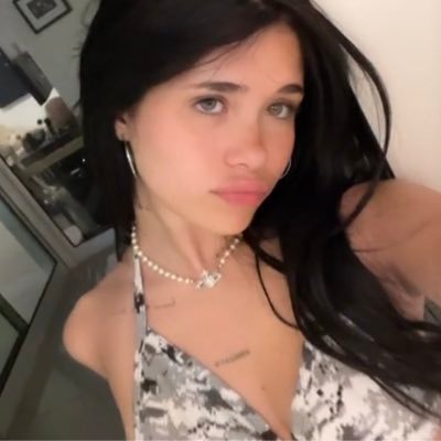 darifodona's profile picture. nessa stan igual o 😈