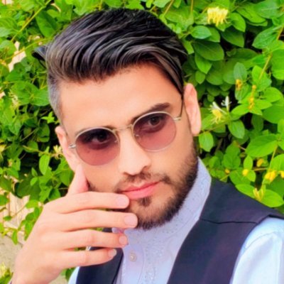 آزادی خواه
صلح طلب
مبارز حق و عدالت
فعال حقوق بشر
پژوهشگر جامعه شناسی
•▪︎●شهید ره افکارم هستم●▪︎•