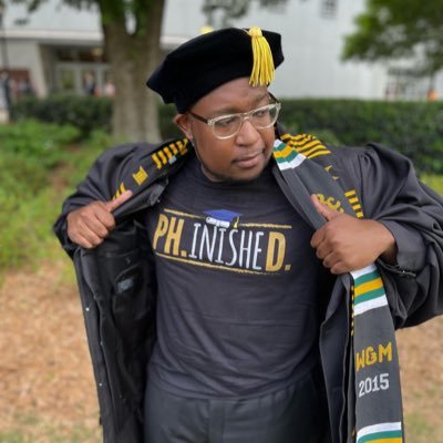 Ph.D. in Higher Education, ΑΦΑ 🤙🏿, focus on belonging and virtual social environments. come for the gaming/superhero tweets, stay for the scholarly tweets!