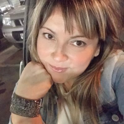 maribelorena's profile picture. Periodista UVM. De Villa Alemana, pero trabajando en el Biobío con Forestin https://t.co/NwAQ7DqPQD