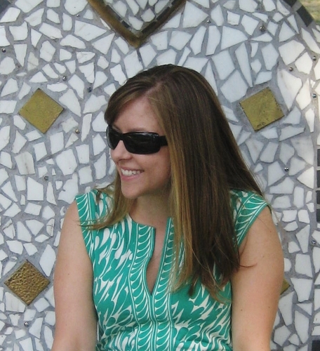 Chicago CPA and lover of cupcakes, craft beer, running, nesting, and my family. Founder of @BrightwaterFin.