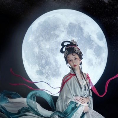 luojin1879's profile picture. 我秘魯人，學漢語。
語言學和文學