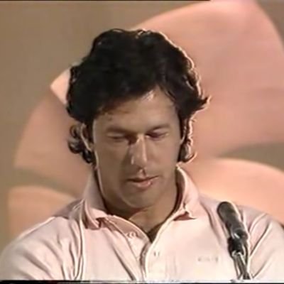 ZaaraShafi's profile picture. 