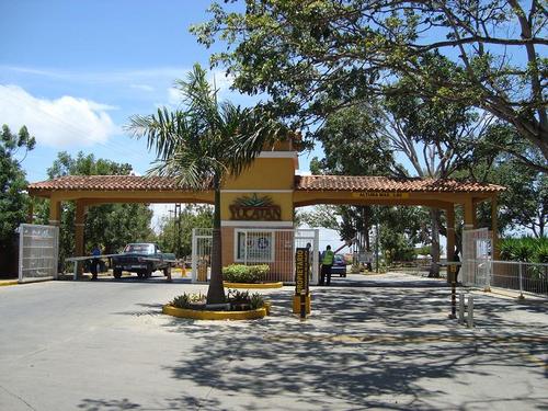 YucatanUrb's profile picture. Yucatan Urb. Privada. Ubicados al Norte de Barquisimeto, especificamente en el sector Tamaca. Con más de 5.000 habitantes en nuestra Urbanización. @jucasato78