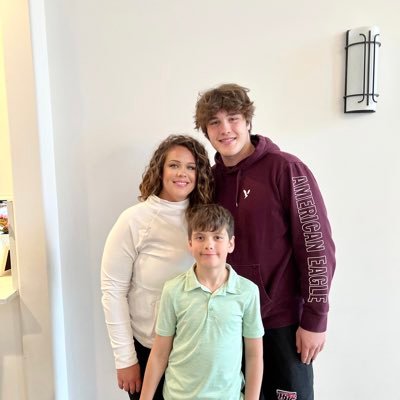 JenHebda's profile picture. 