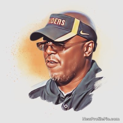 Running Backs/OLB/Coach @ Crescent Valley Raiders Football 🏈 Proverbs 3:5 RIP Dad 🙏🏾 RIP Mom 🙏🏾