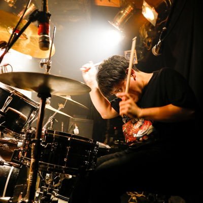 ドラマーです!そして越谷EASYGOINGS(@easy_goings)スタッフでもあります! drum sup.→@Spring_Man_Bane ドラムサポートなどご依頼はお気軽にDMまで!