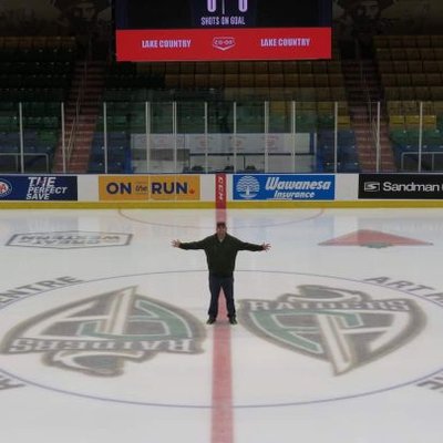 WHL's Saskatoon Blades Look to Bulldoze Competition in Retro