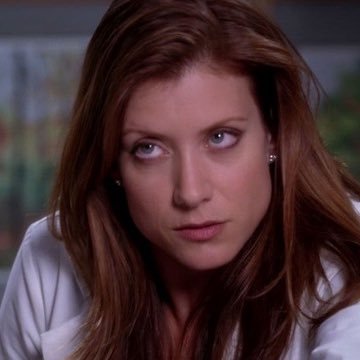 here to provide gifs of addison montgomery ! ˗ˏˋ  𑁍  ˎˊ˗