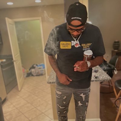 IG: @Young_puncho 😎💪🏾💯BLACK AND TALENTED 🤫😒🤩R.I.P BIG BRO🙏🏾 PROUD OWNER OF YOUNGO PUNCHO STUDIOS 💯💰