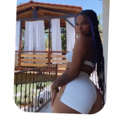 _RumourHasItx3's profile picture. if you take anything I post seriously, that’s between you & God 😌