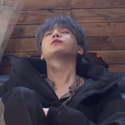 Let's be moots! im a multi stan: bts, enhypen, txt, skz, itzy | twt warning: joins a lot of GA, u can mute me mga bhe hehe