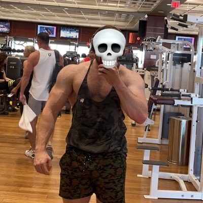youreaDYEL's profile picture. Uhhh gym and other stuff
